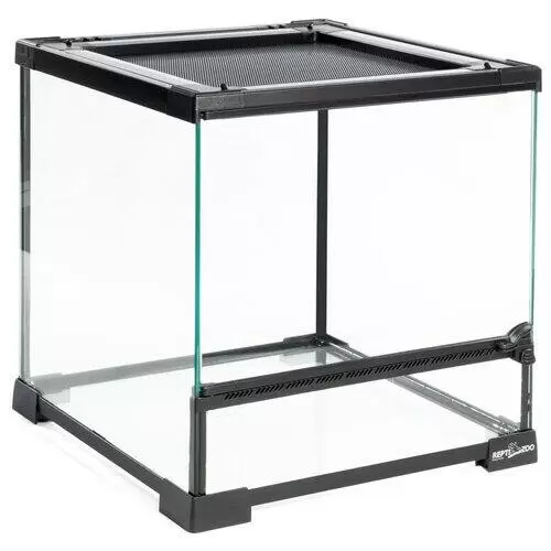 Repti-Zoo 01RHKs — неразборный террариум из силикатного стекла с распашной дверкой подходит для содержания любых видов рептилий и амфиби